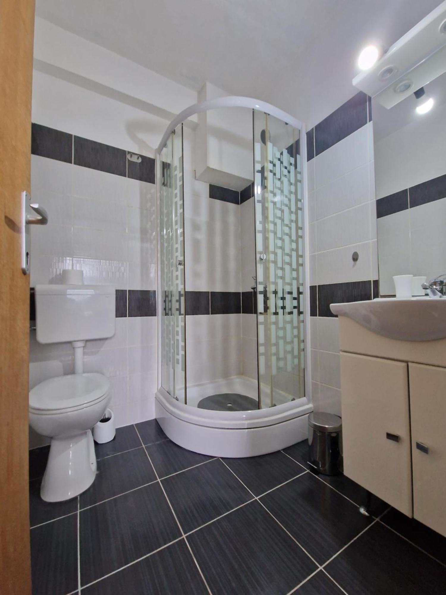 Ensuite Stay Rooms Split Buitenkant foto